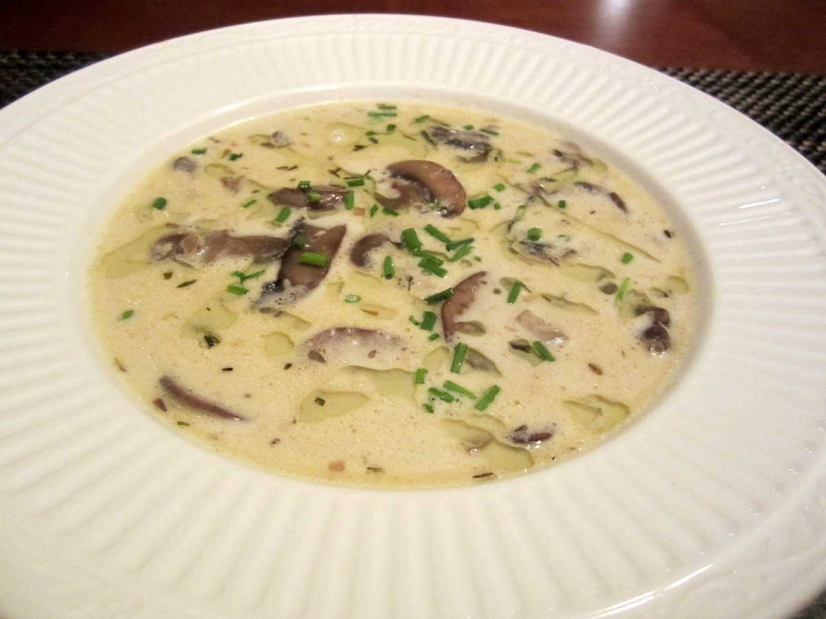 Chicken And Cream Of Mushroom Soup
 Cream of Mushroom Soup Lisa s Dinnertime Dish for Great