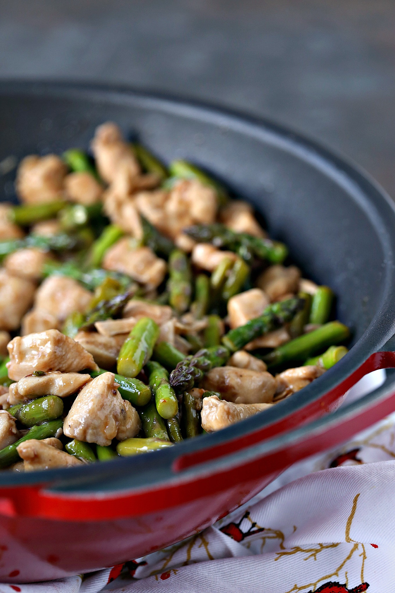 Chicken Asparagus Recipe
 Chicken and Asparagus Stir Fry with Lemon