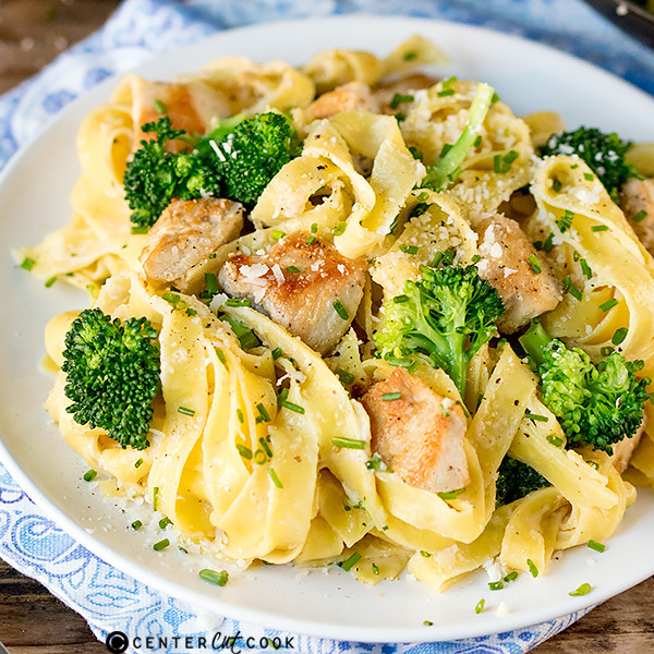 Chicken Broccoli Alfredo
 Chicken and Broccoli Alfredo Recipe