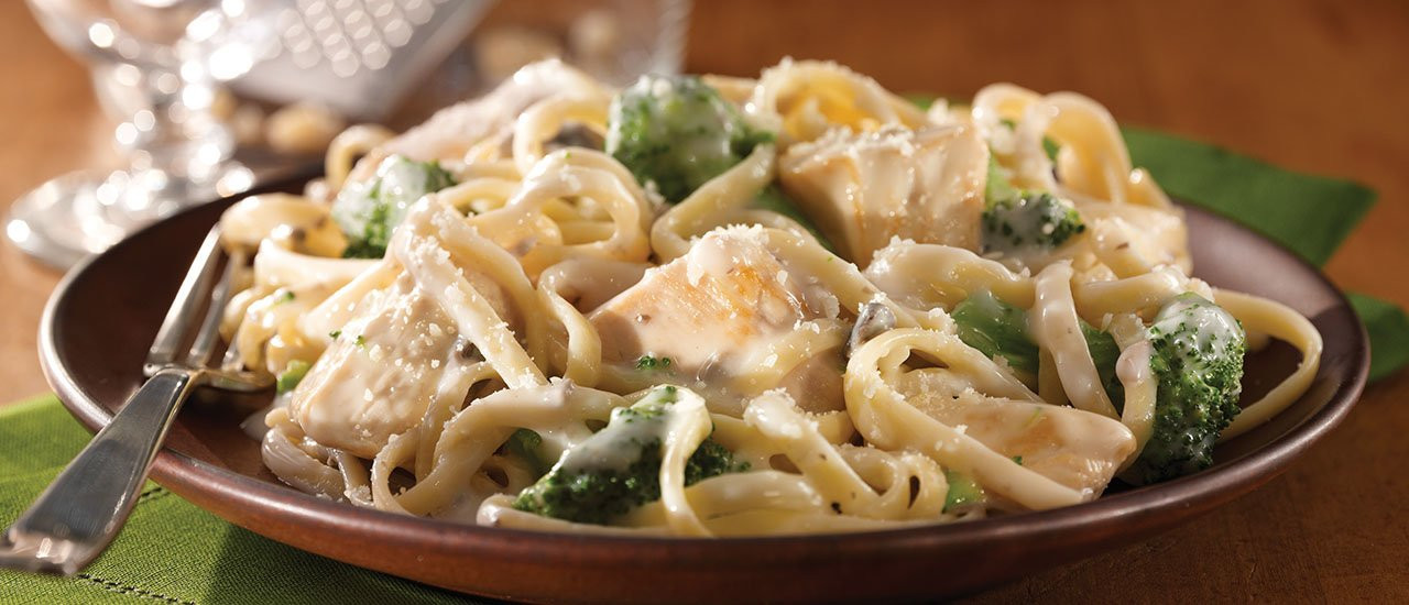 Chicken Broccoli Alfredo
 Stove Top Chicken & Broccoli Alfredo Recipe