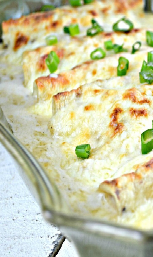 Chicken Enchiladas With White Sauce
 Amazing Chicken Enchiladas with Homemade Sour Cream White