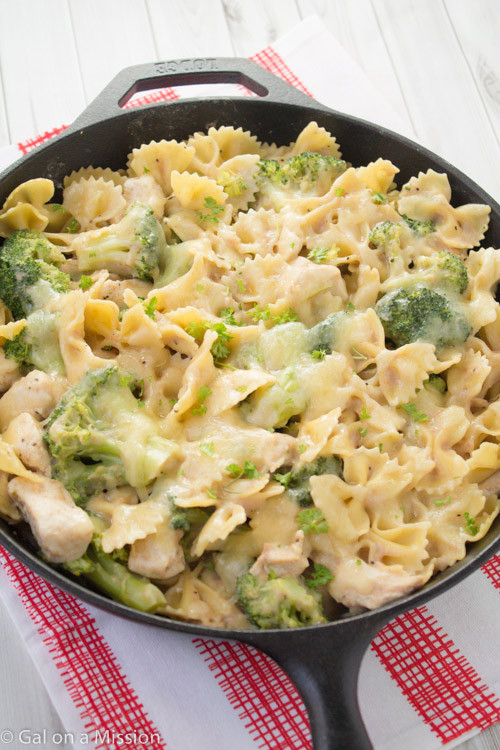 Chicken Macaroni Casserole
 TASTY FOOD POULTRY BROCCOLI & PASTA FRYING PAN CASSEROLE