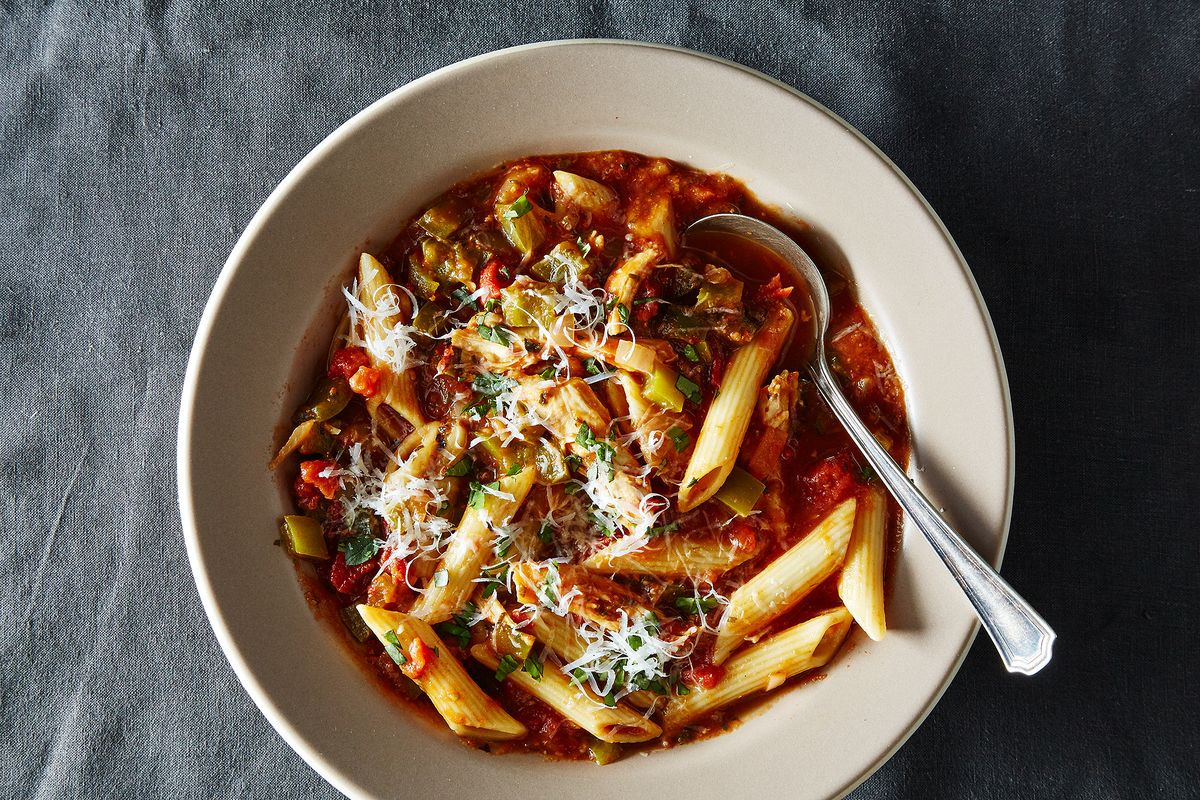 Chicken Parm Soup
 How to Make Chicken Parmesan Soup in a Slow Cooker