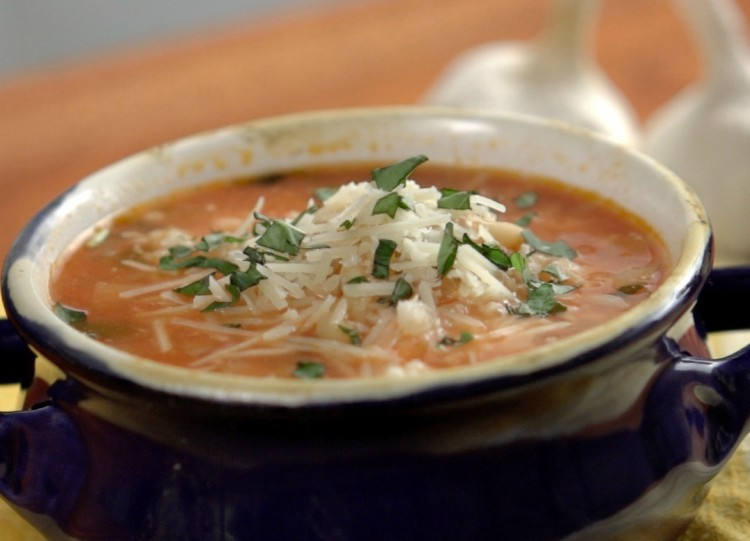 Chicken Parm Soup
 Slow Cooker Chicken Parmesan Soup