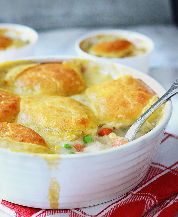 Chicken Pot Pie Recipes Bisquick
 bisquick topping