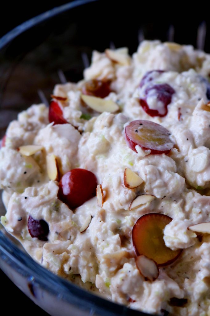 Chicken Salad With Grapes Recipes
 Easy Chicken Salad with Grapes and Almonds