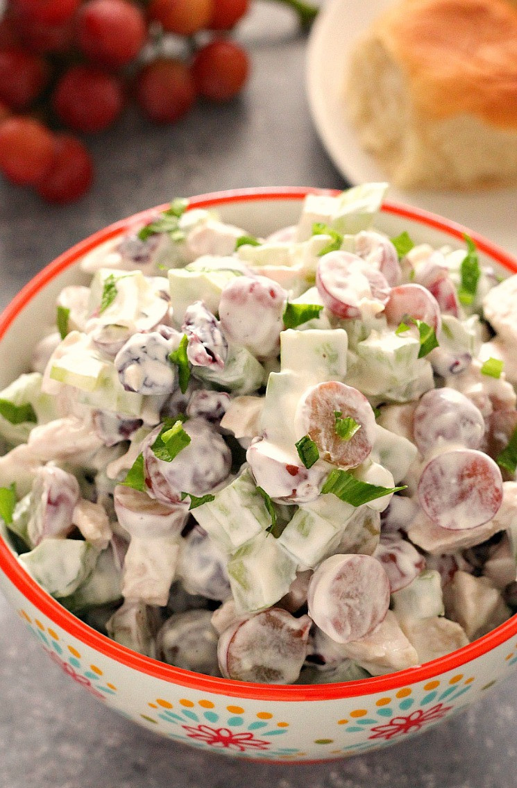 Chicken Salad With Grapes Recipes
 Easy Chicken Salad with Grapes Recipe Crunchy Creamy Sweet