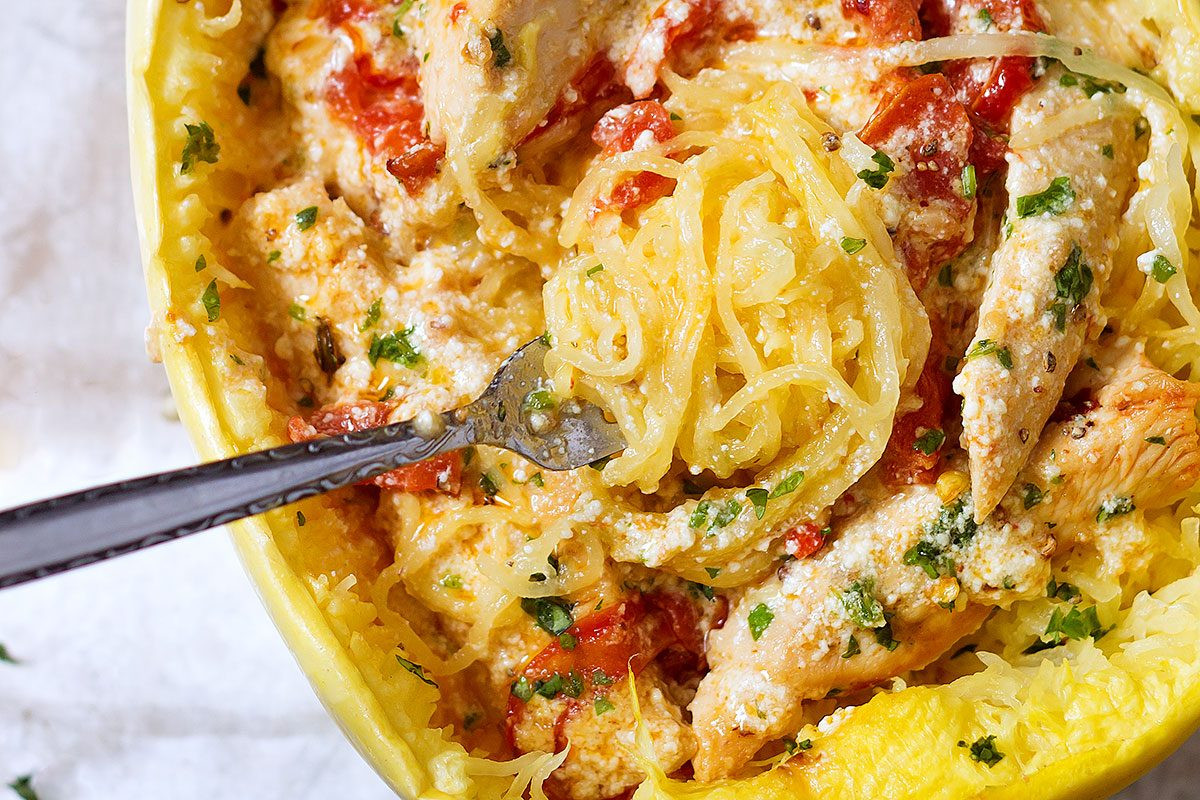 Chicken Spaghetti Squash
 Chicken Spaghetti Squash Recipe — Eatwell101