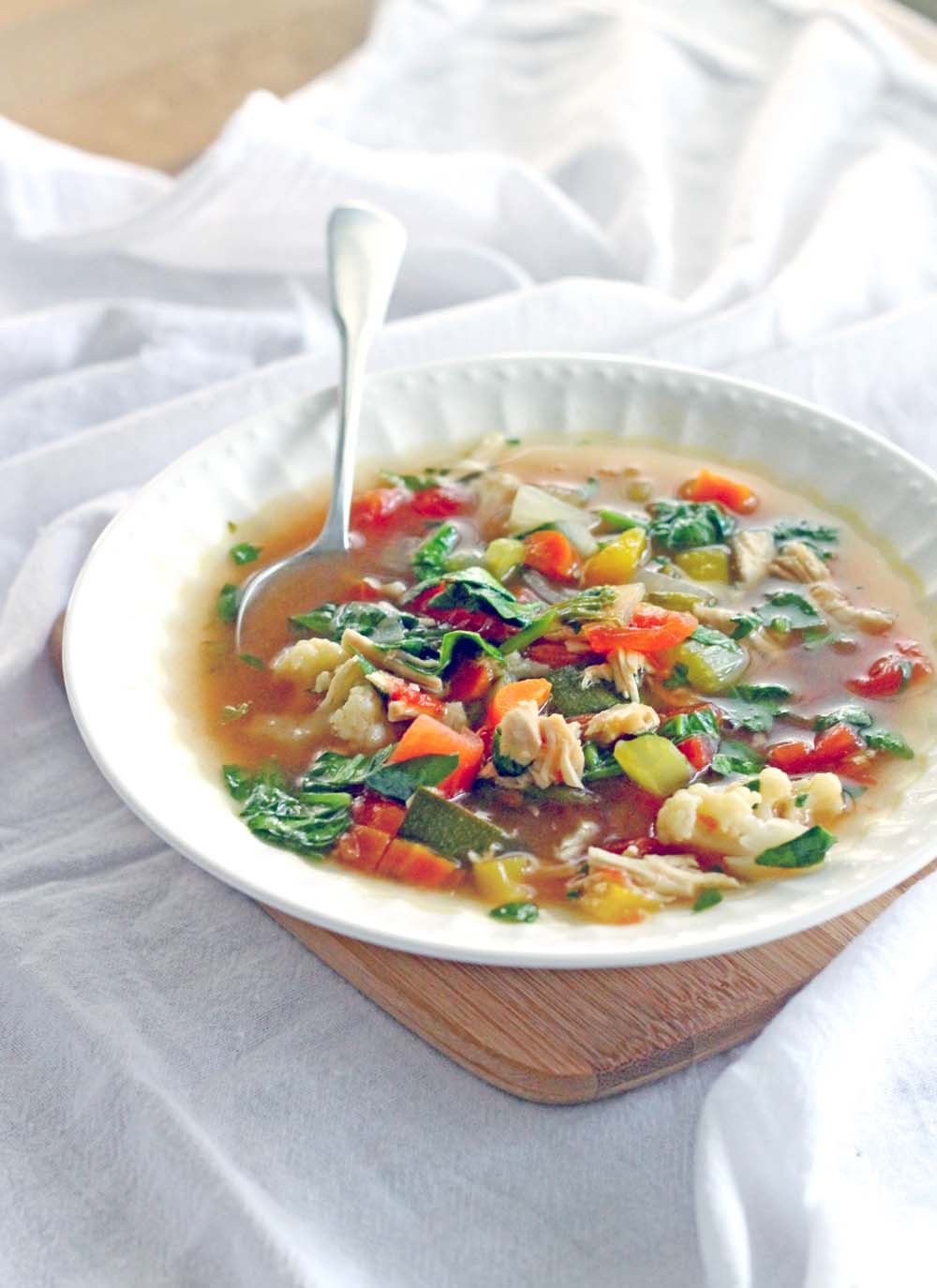 Chicken Veggie Soup
 Detox Chicken and Ve able Soup