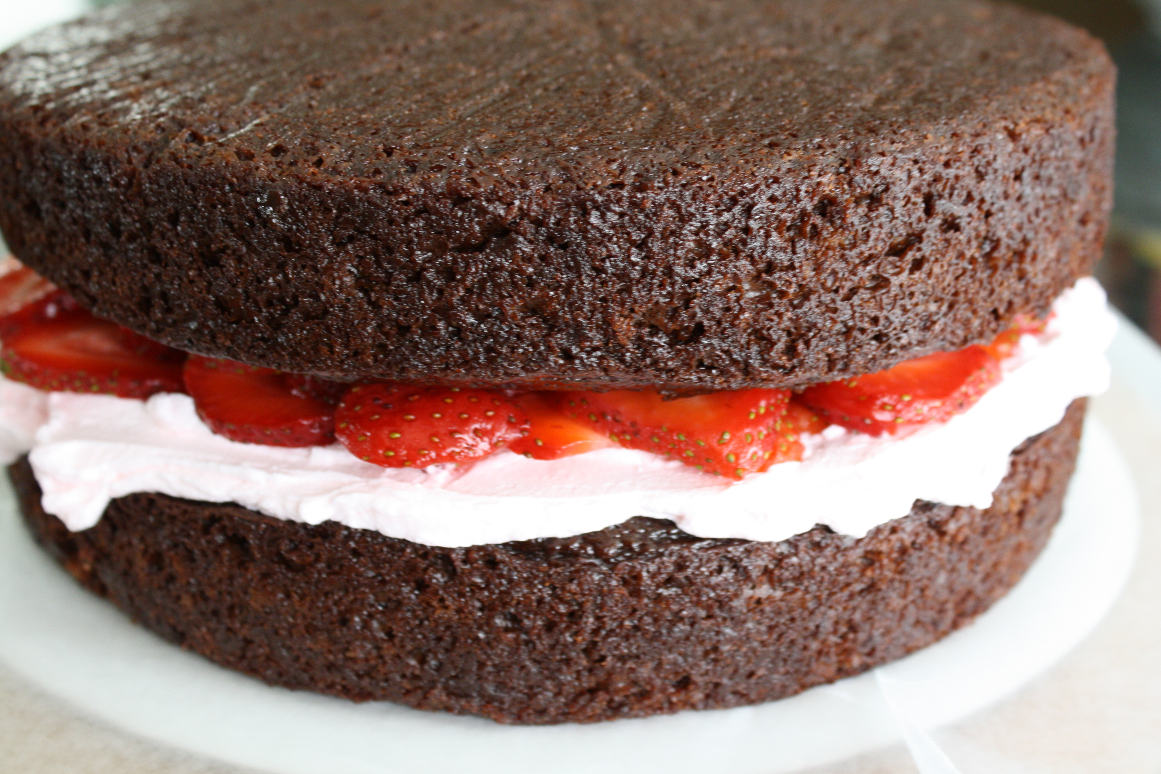 Chocolate Cake Filling
 Chocolate Cake with Fresh Strawberry Filling