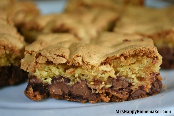 Chocolate Chip Cookie Bars With Cake Mix
 Easy Chocolate Chip Cookie Bars Mrs Happy Homemaker