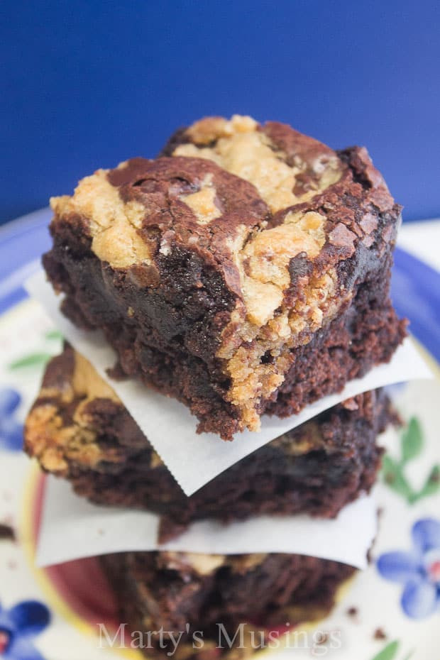 Chocolate Chip Cookie Brownies
 Chocolate Chip Cookie Dough Brownies