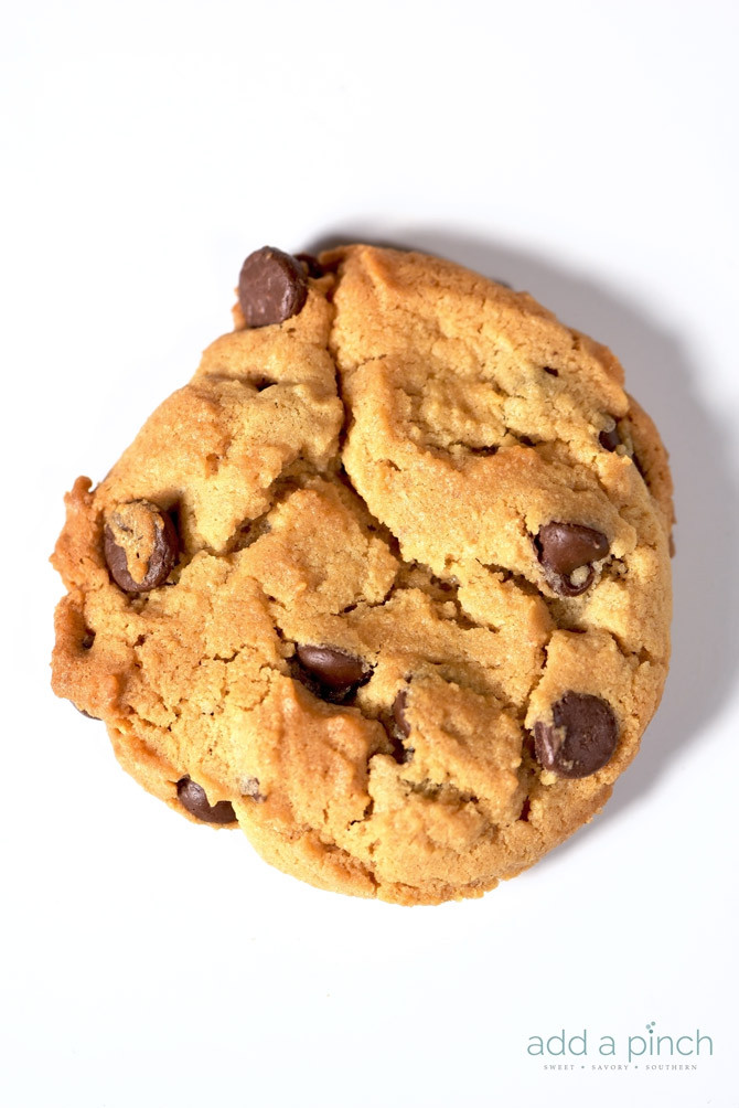 Chocolate Peanut Butter Chip Cookies
 quick peanut butter chocolate chip cookies