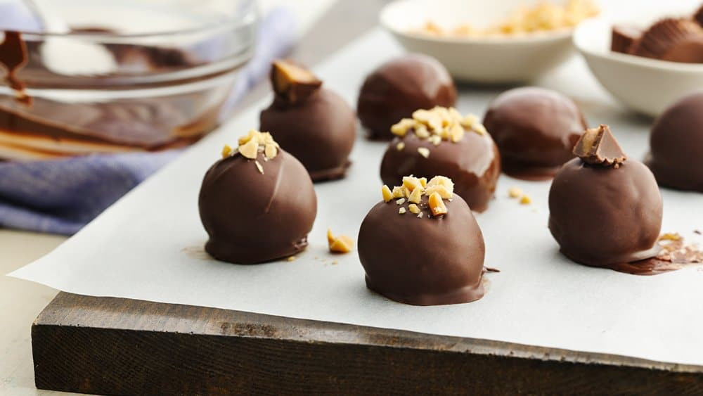 Chocolate Truffle Desserts
 3 Desserts to Ring in 2016 from Pillsbury