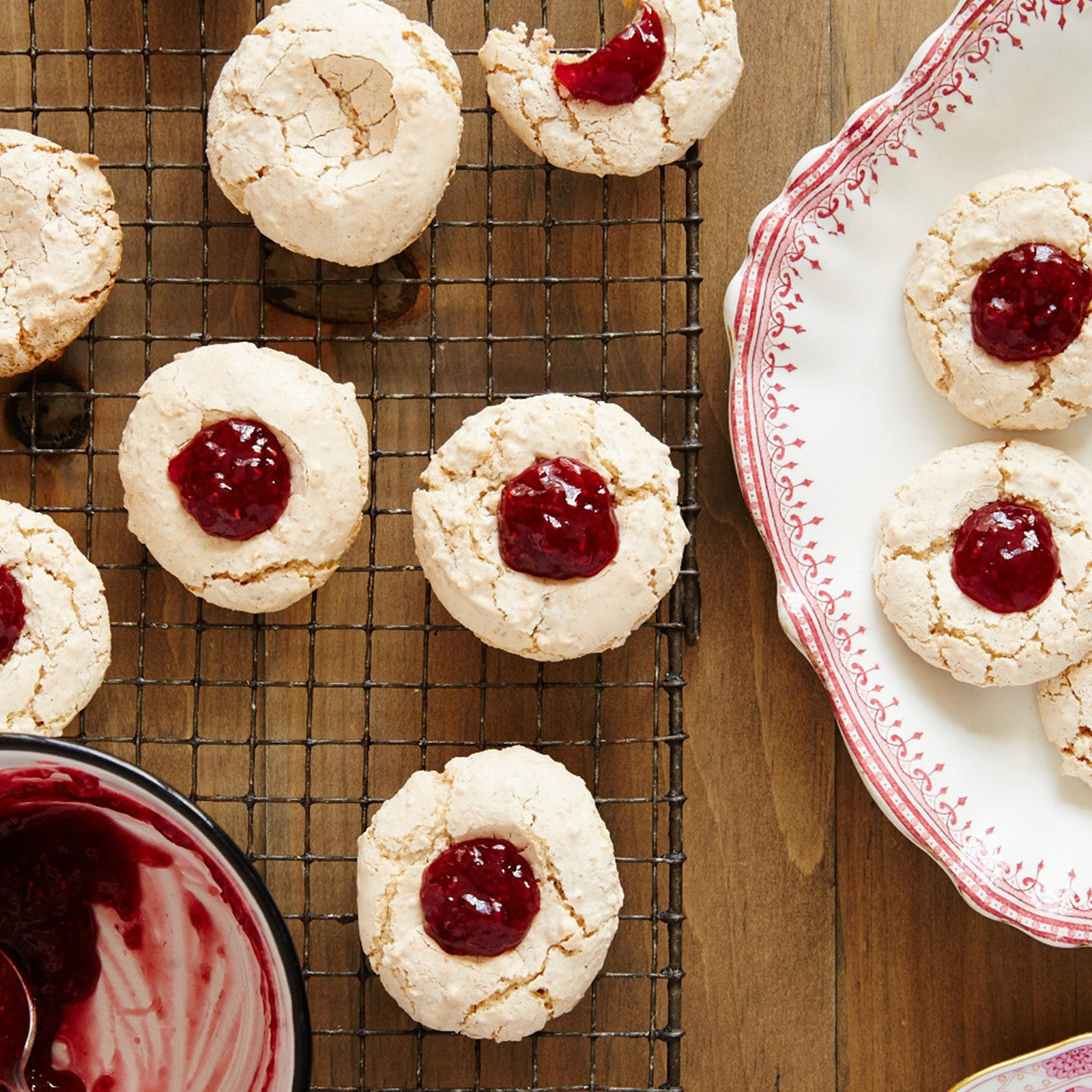 Christmas Baking Reciepes
 Haselnussmakronen Recipe Luisa Weiss