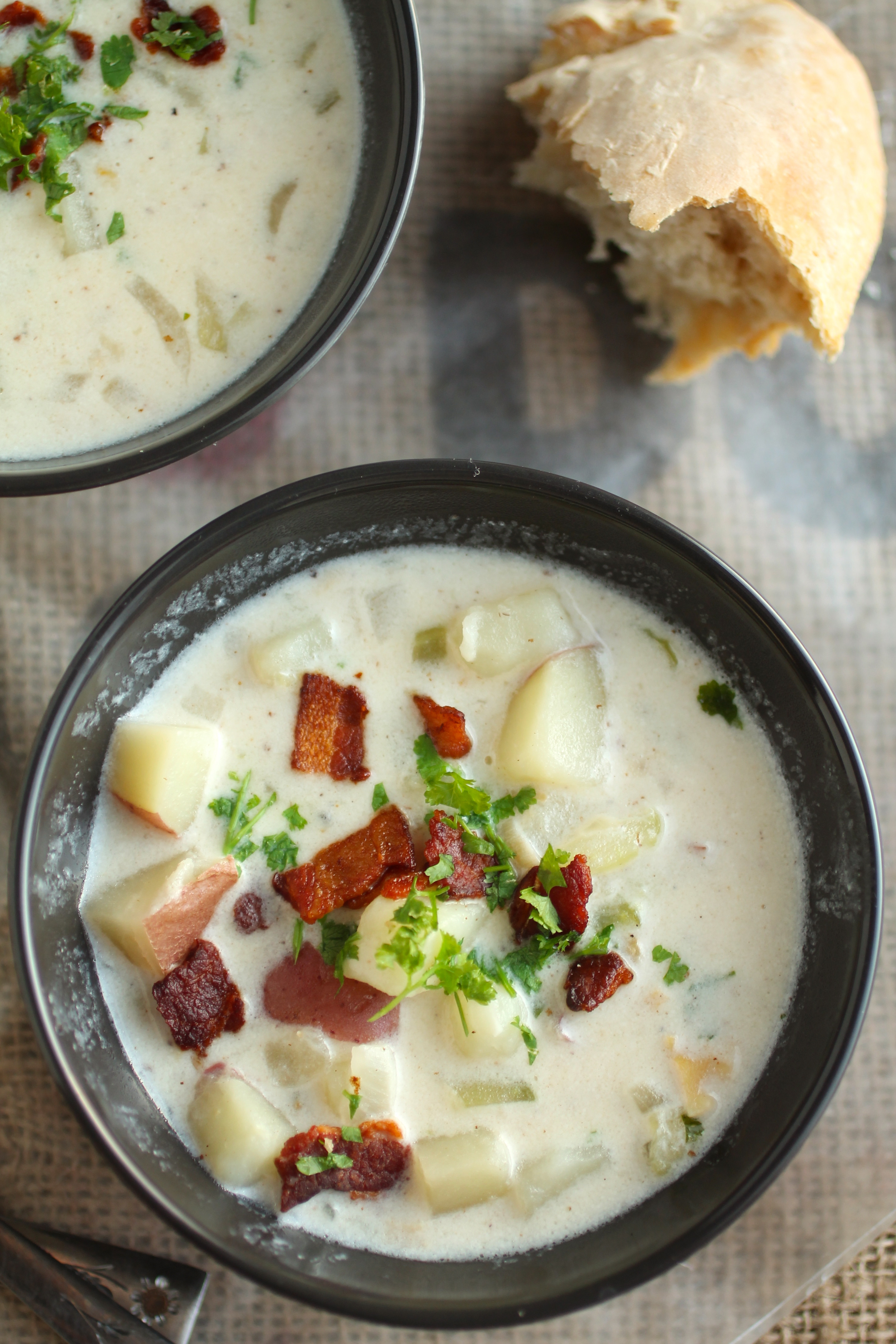 Clam Chowder Soup
 New England Clam Chowder