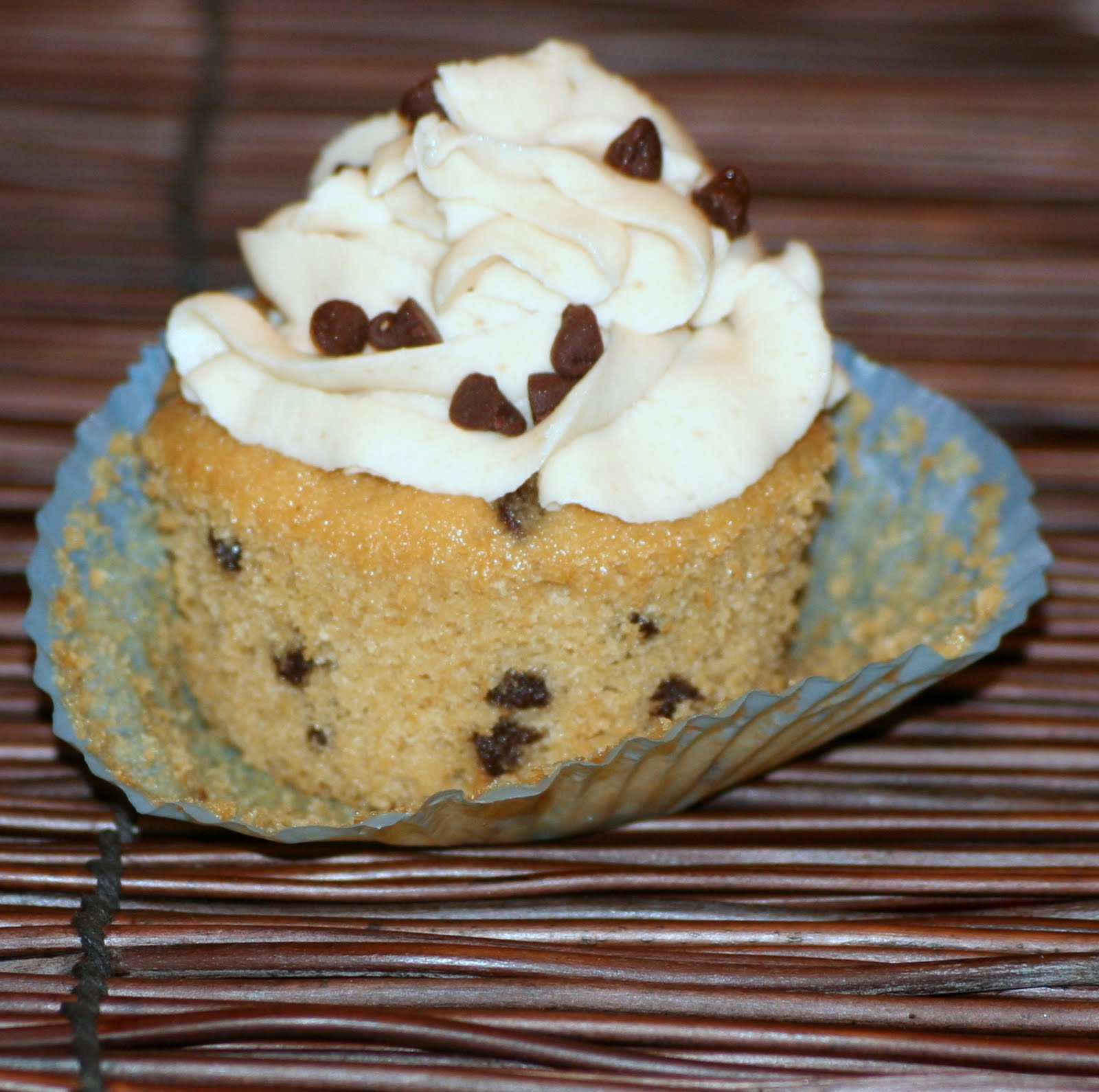 Cookie Dough Cupcakes
 Cookie Dough Cupcakes