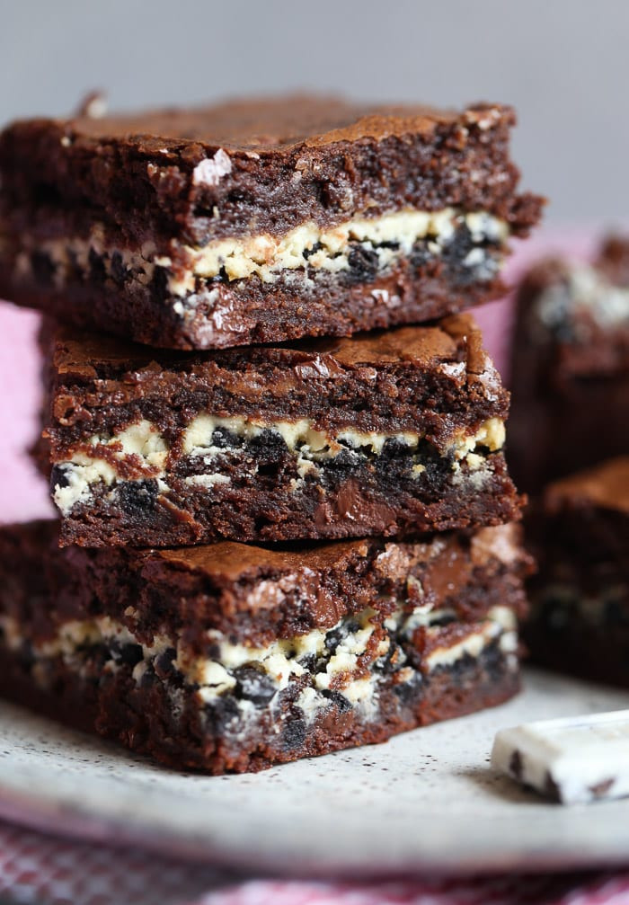 Cookies And Cream Brownies
 Cookies and Cream Stuffed Brownies Cookies and Cups