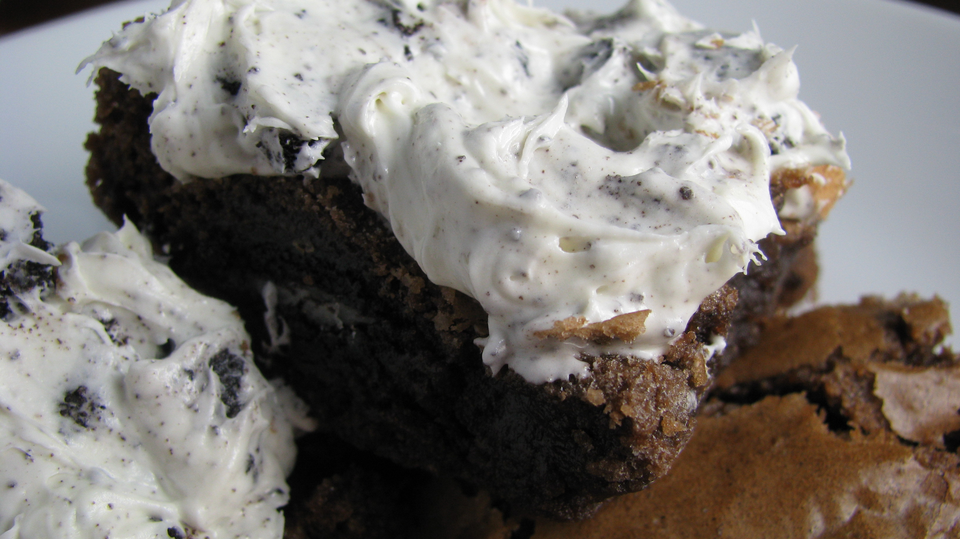 Cookies And Cream Brownies
 Cookies and Cream Brownies How Sweet Eats