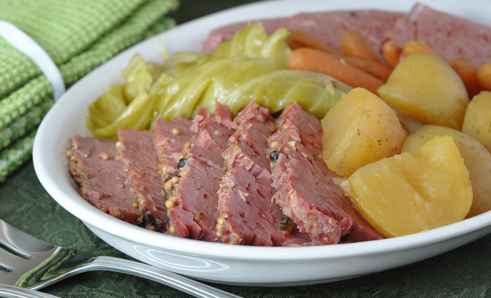 Corned Beef And Cabbage In Slow Cooker
 Slow Cooker Corned Beef and Cabbage Recipes