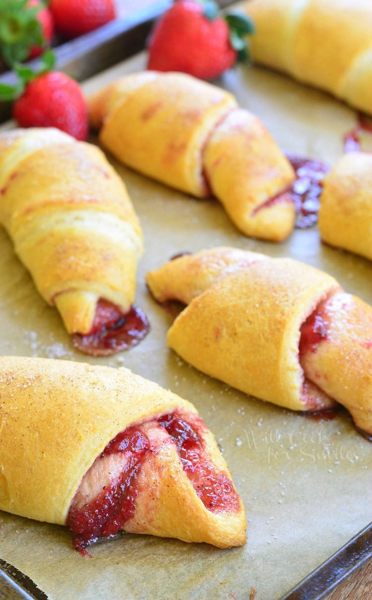 Crescent Roll Recipes Dessert
 strawberry crescent roll dessert