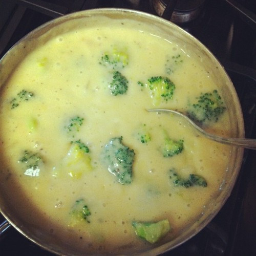 Crockpot Broccoli Cheddar Soup
 How To… Make Broccoli Cheese Soup In A Crock Pot