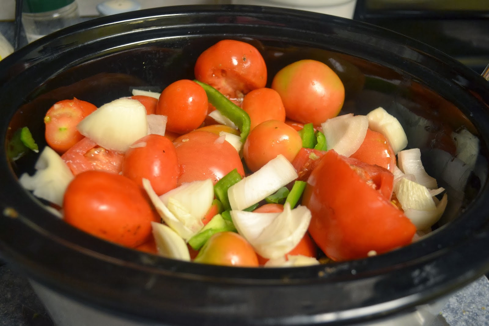 Crockpot Tomato Sauce
 TIP GARDEN Crock Pot Tomato Sauce