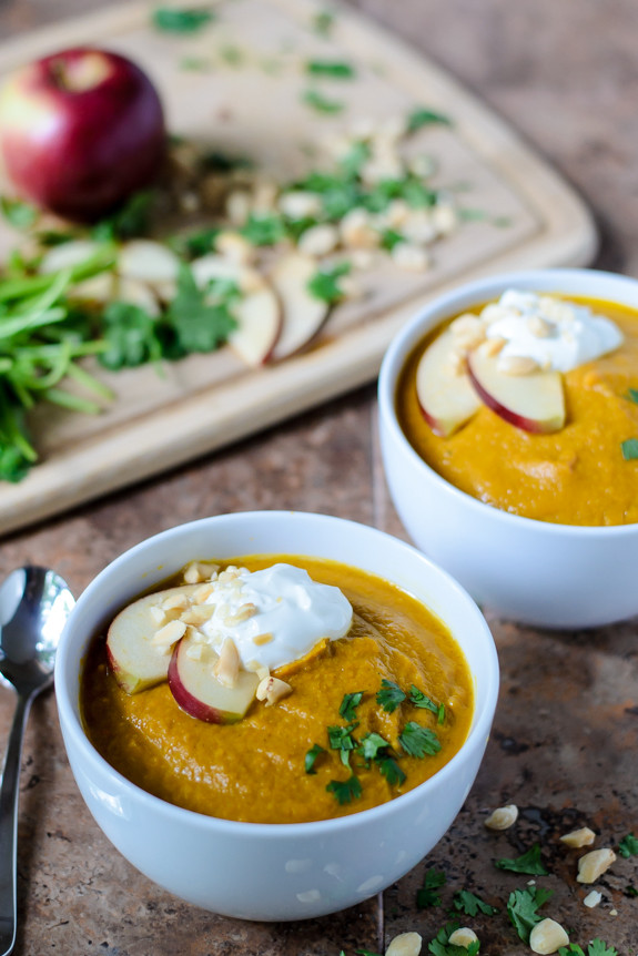 Curried Carrot Soup
 20 Make Ahead Ve arian Meals