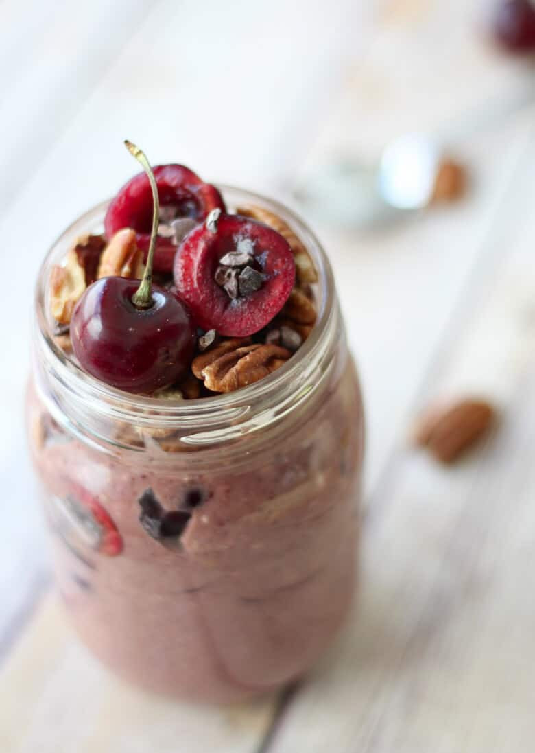 Dairy Free Overnight Oats
 Chocolate Cherry Cobbler Overnight Oats