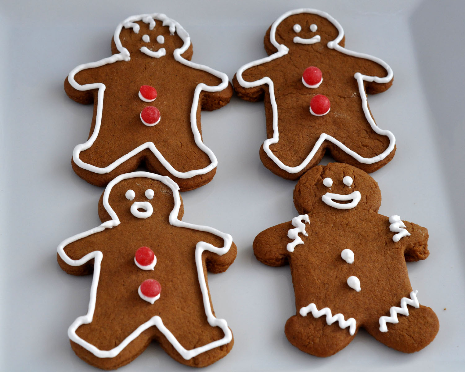 Decorating Gingerbread Cookies
 Beki Cook s Cake Blog Gingerbread Cookie Recipe