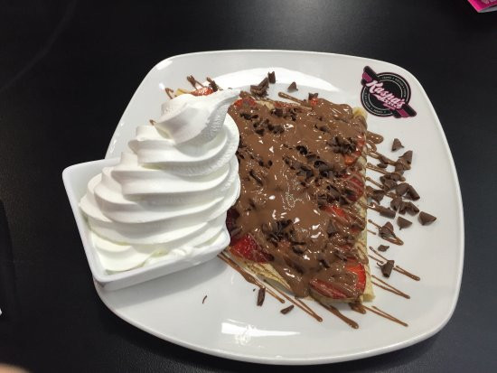 Dessert The Song
 Good desserts loud music Review of Kaspas Egham