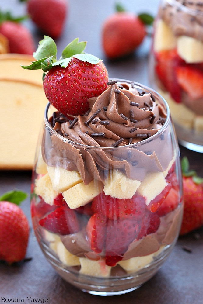 Dessert With Strawberries
 Chocolate strawberry parfait recipe