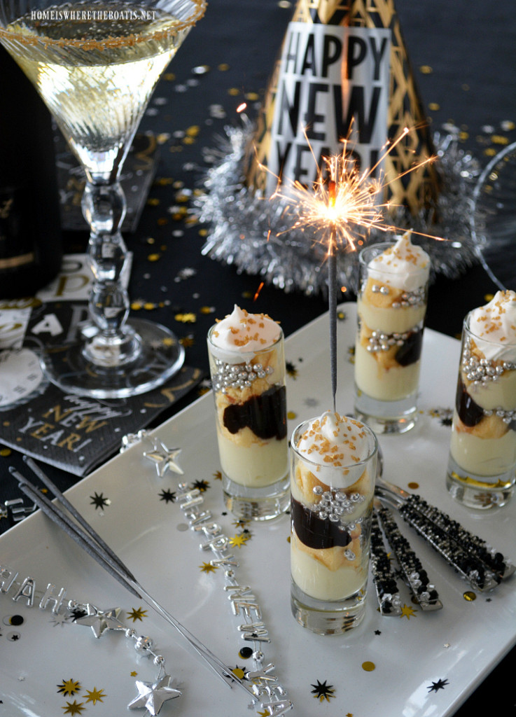 Desserts For New Years Eve
 Ring in the New Year with Appetizers Mini Desserts and