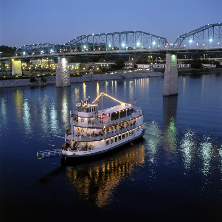 Dinner In Chattanooga
 The Southern Belle Riverboat Is The Best River Cruise In