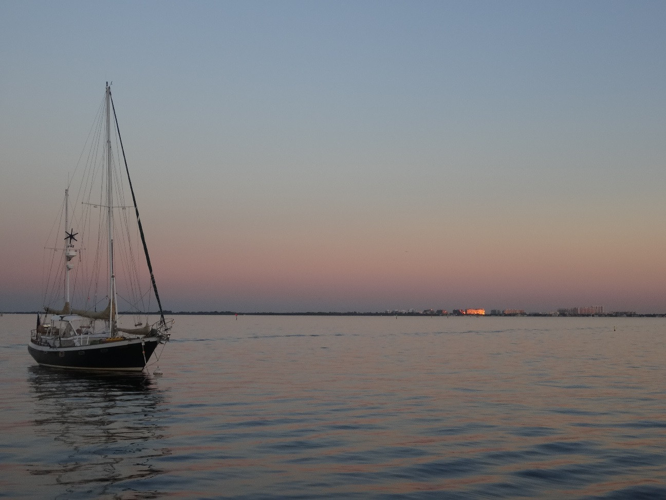 Dinner Key Marina
 Biscayne bay