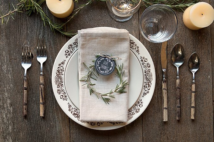 Dinner Place Setting
 Three DIY Thanksgiving Place Settings Party Inspiration