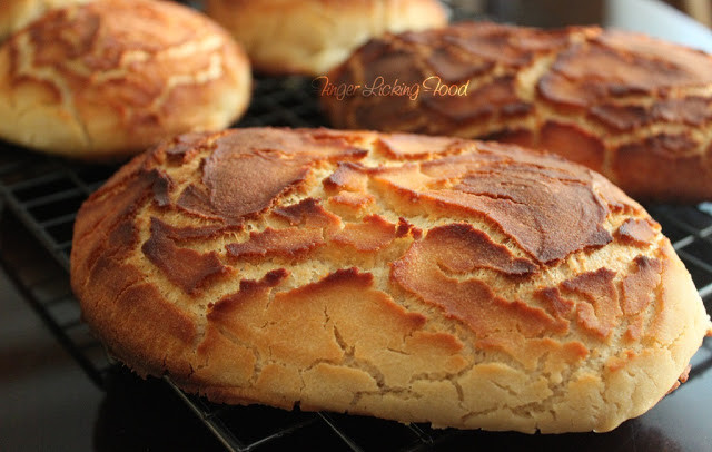 Dutch Crunch Bread Recipe
 Finger Licking Food Daring Bakers Challenge – Crackled