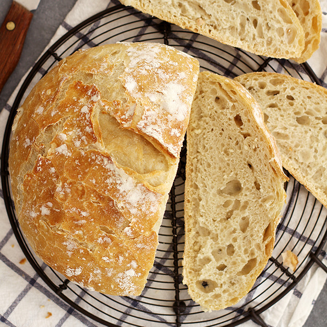 Dutch Oven Bread Recipes
 bread baking dutch oven