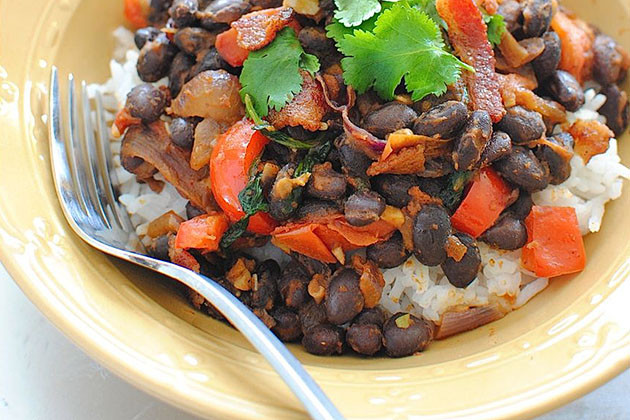 Easy Black Beans And Rice
 Looks Delicious Simple Black Beans and Rice