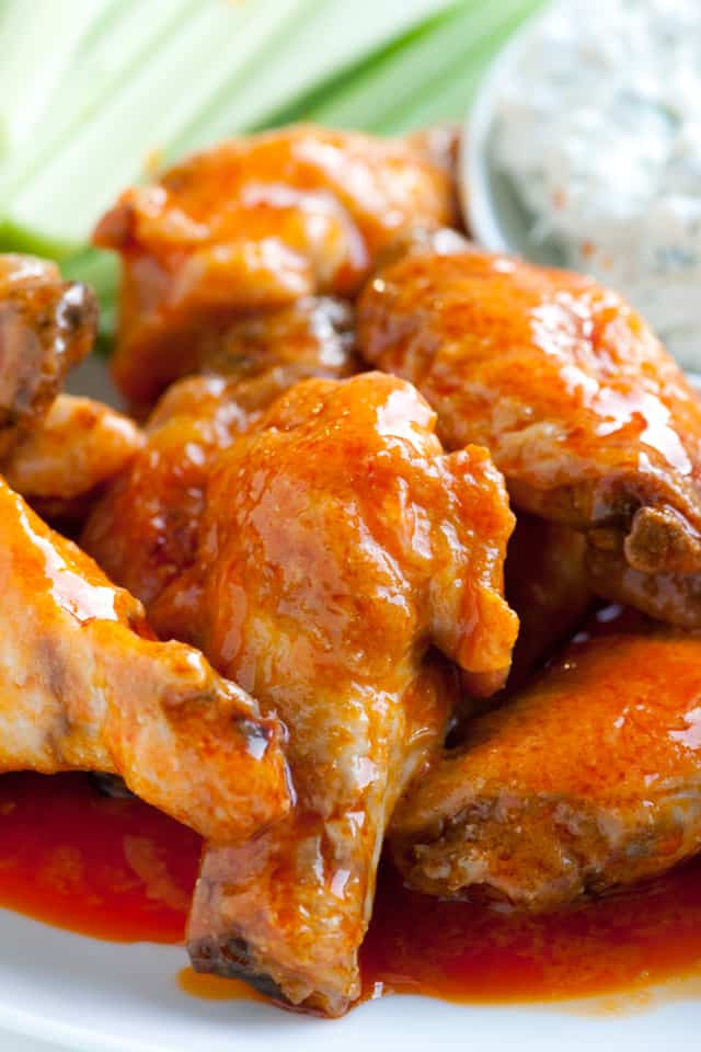 Easy Chicken Wings Recipe
 Easy Baked Chicken Hot Wings Recipe