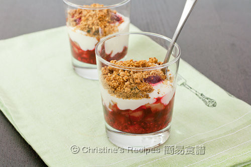 Easy Chinese Desserts
 Apple Raspberry Crumble
