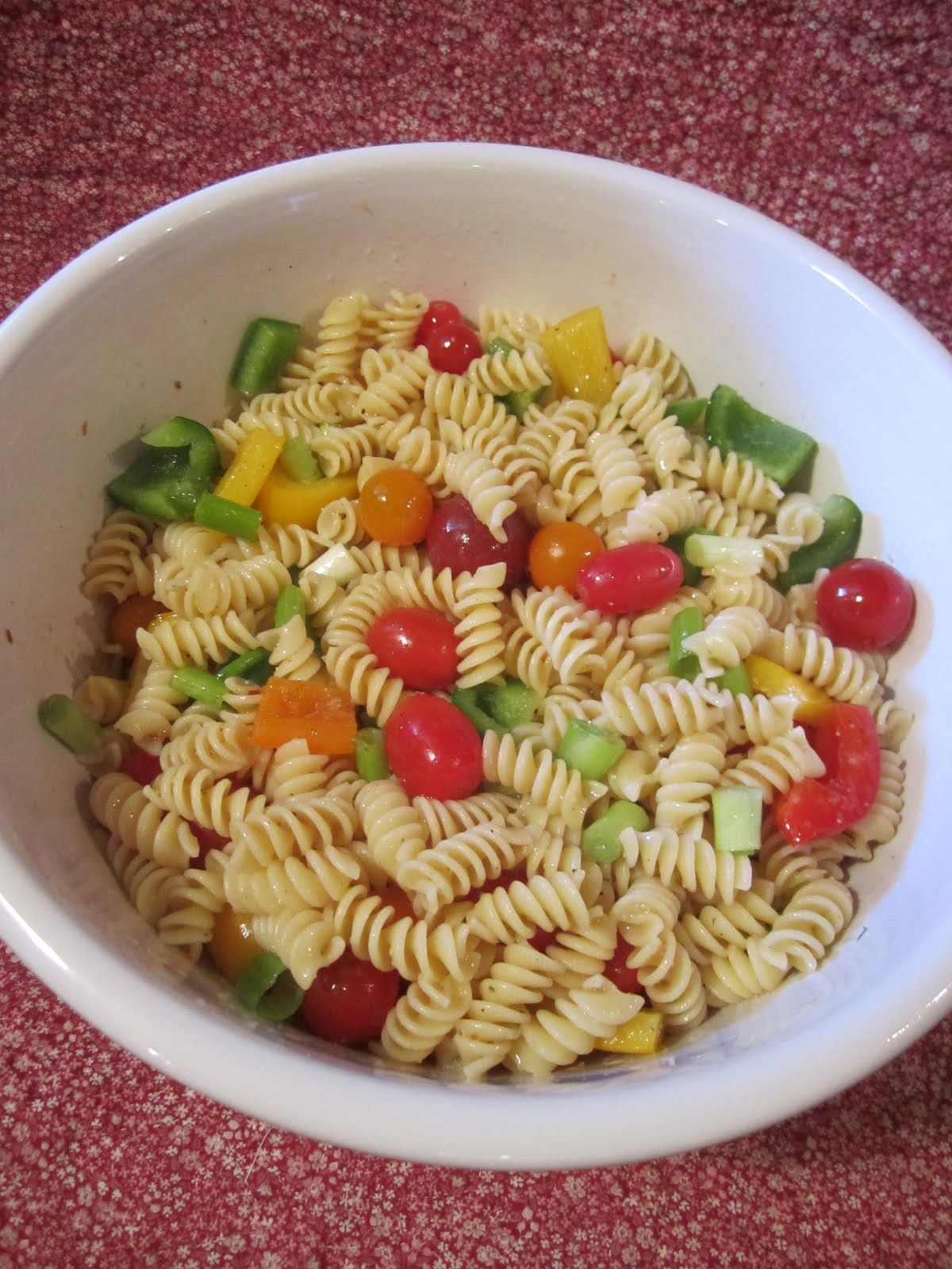 Easy Cold Pasta Salad
 How to Make a Cold Pasta Salad Recipe Wendys Hat