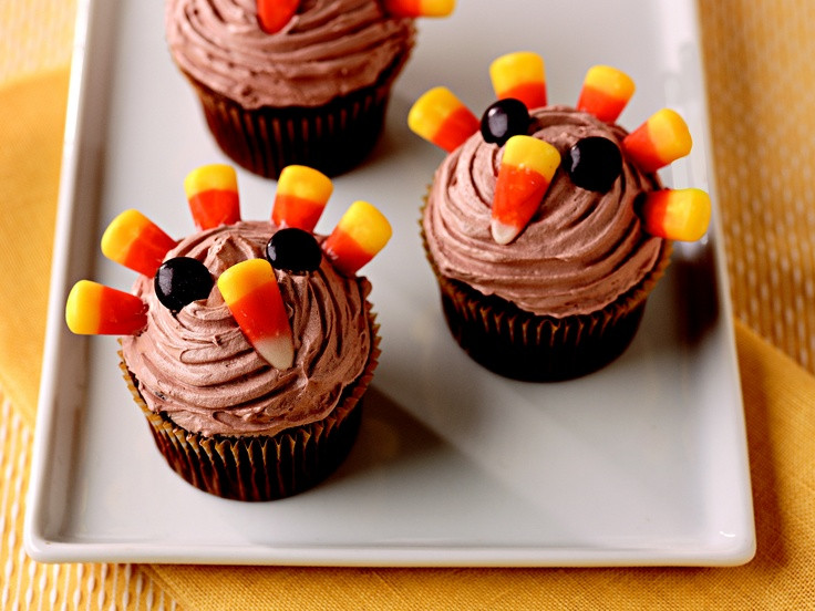 Easy Desserts For Thanksgiving
 Festive Thanksgiving Desserts Cupcakes Cake Ideas by