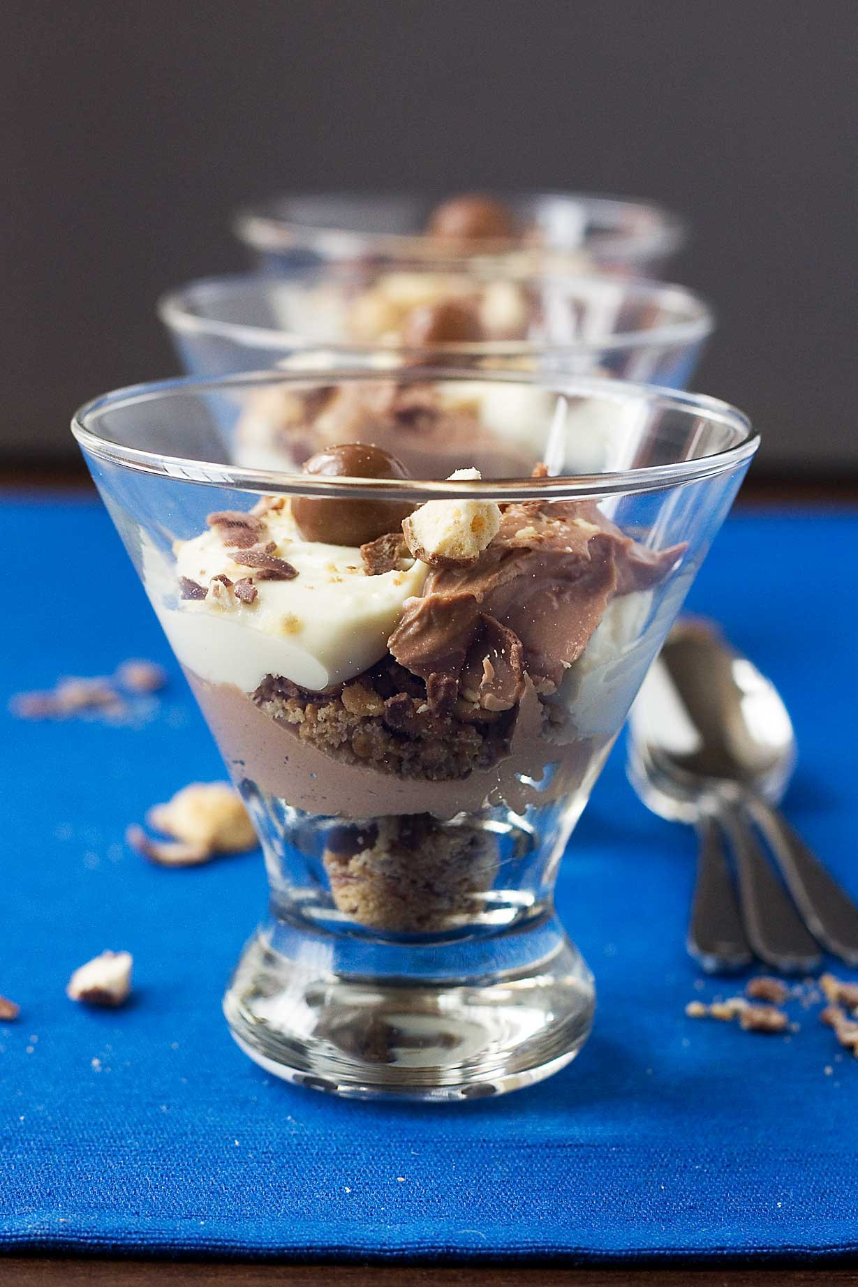 Easy Desserts That Look Impressive
 Chocolate malt cheesecake in a glass Scrummy Lane