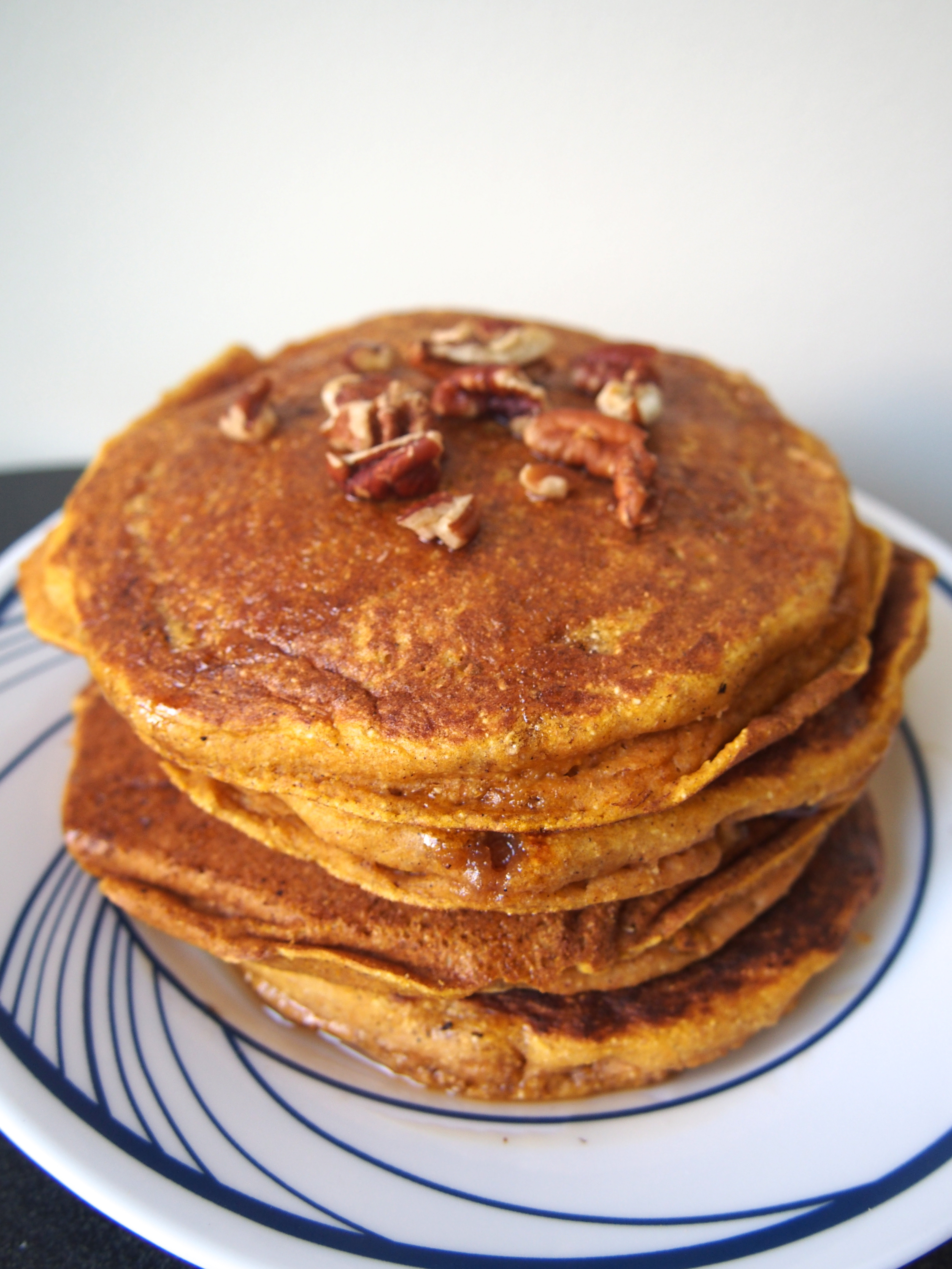 Easy Pumpkin Pancakes
 Easy Pumpkin Pancakes Not Your Average College Food