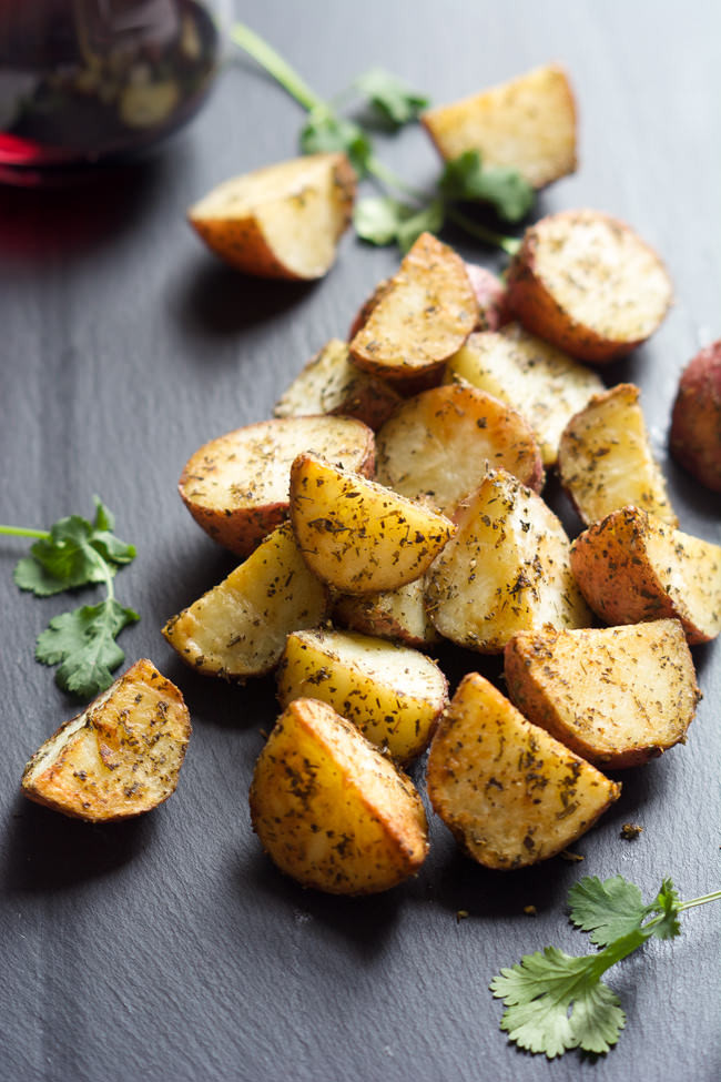 Easy Roasted Potatoes
 Simple Tuscan Oven Roasted Red Potatoes