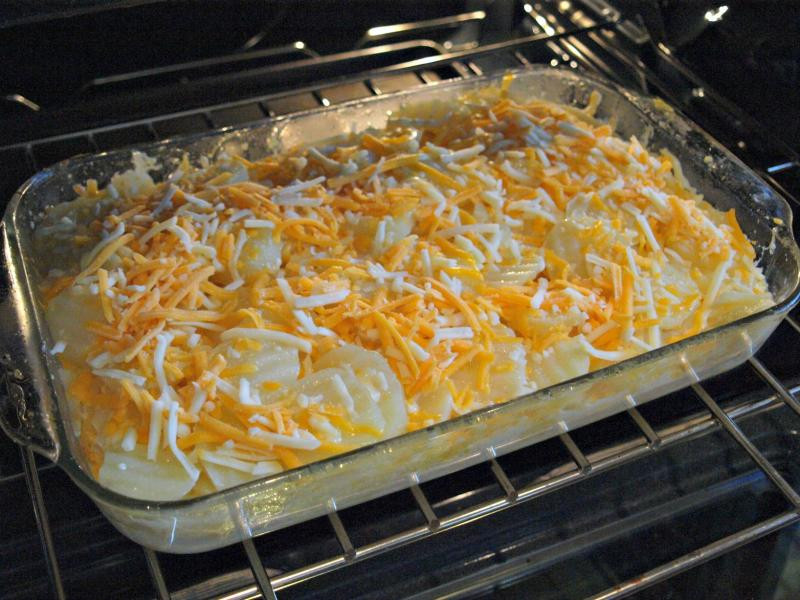 Easy Scalloped Potatoes Recipe
 Easy Scalloped Potatoes Recipe YummyMummyClub