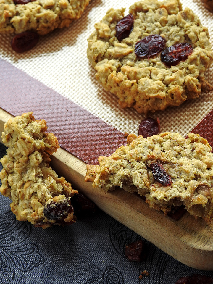 Eggless Oatmeal Cookies
 Cranberry Oatmeal Eggless Cookies