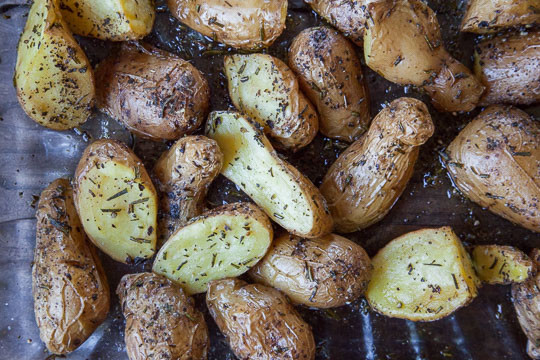 Fingerling Potato Recipes
 Roasted Fingerling Potatoes Herb Roasted Potatoes