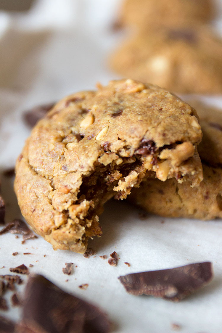 Flourless Peanut Butter Cookies
 Flourless Peanut Butter Chocolate Chunk Cookies Sprinkle